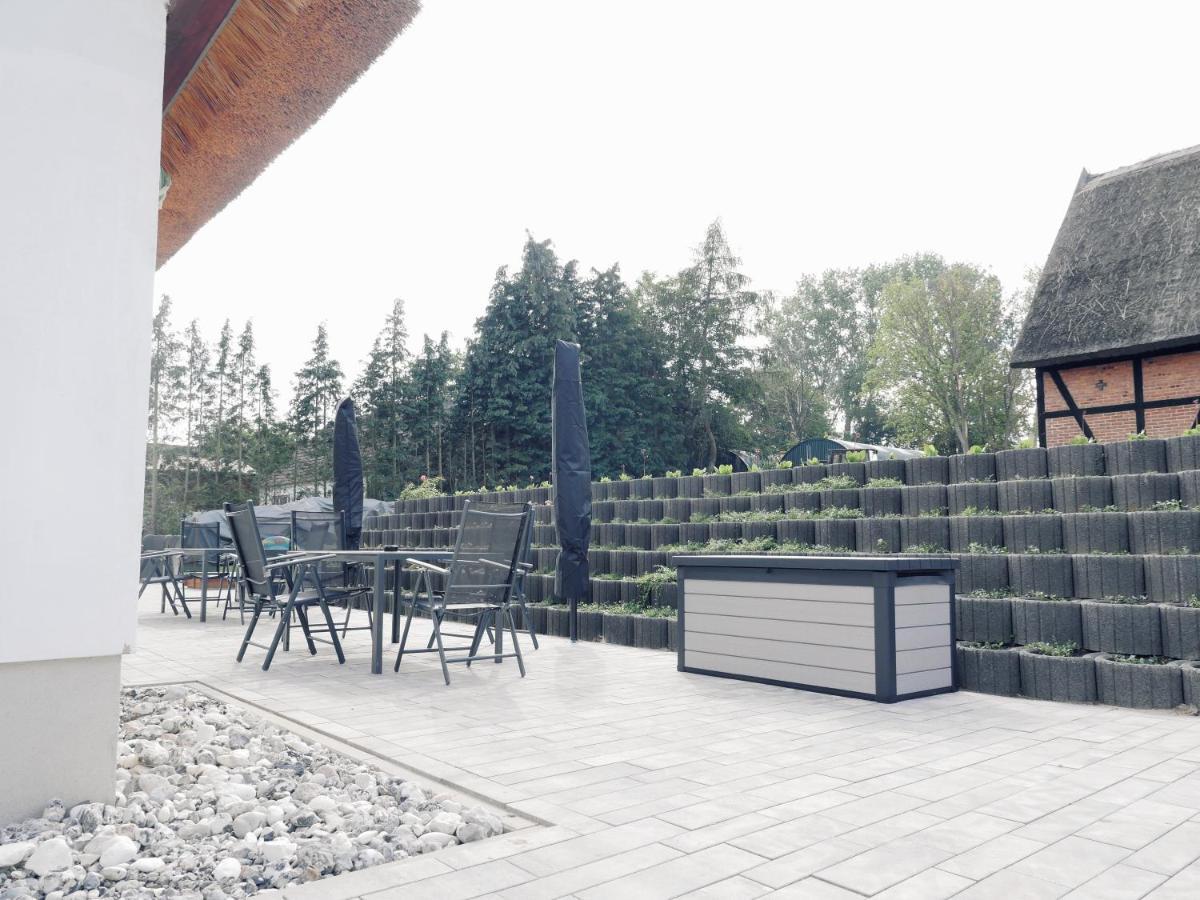 Ferienwohnungen Am Reiterhof Sallenthin Neu Sallenthin Ngoại thất bức ảnh