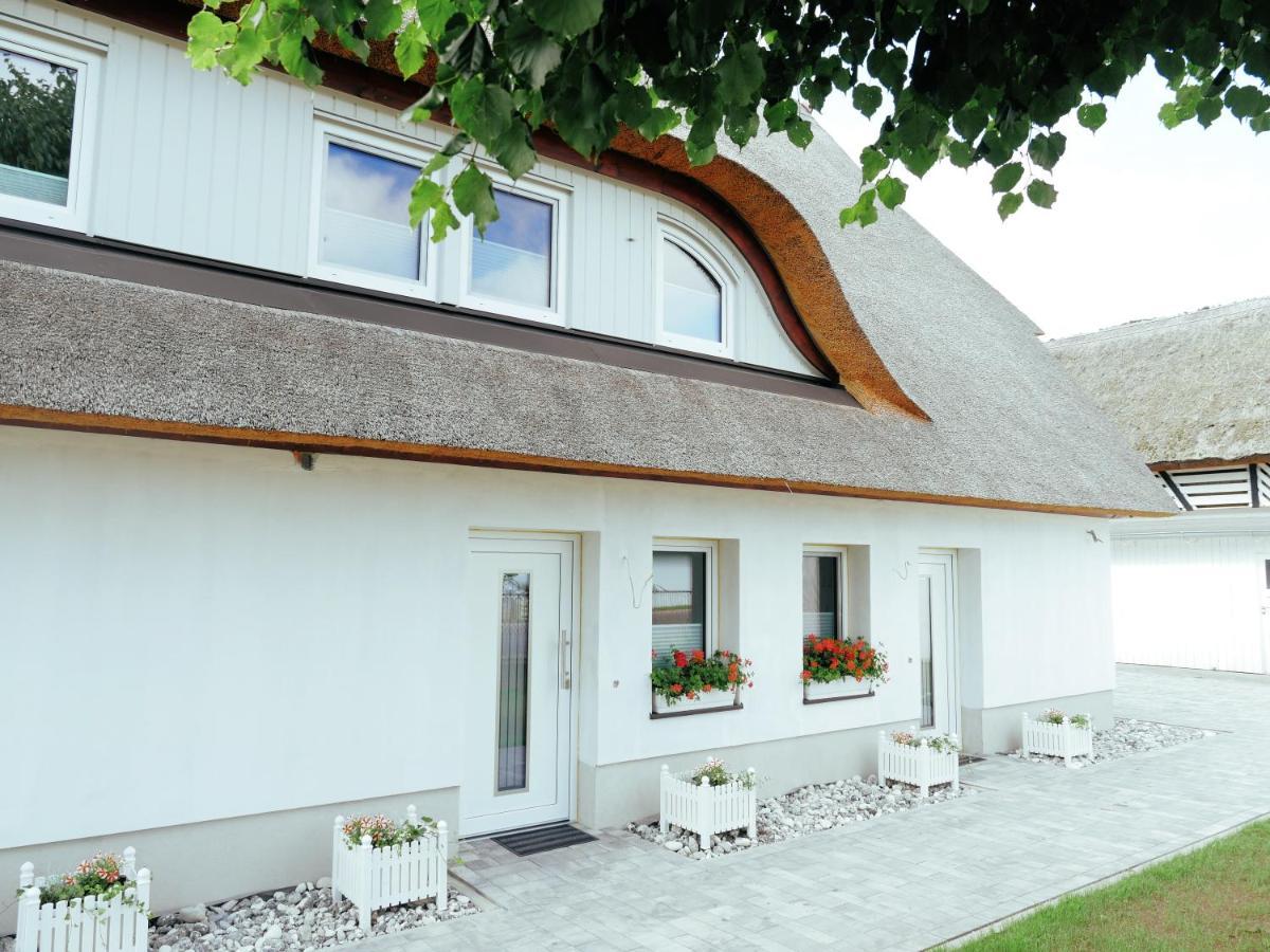 Ferienwohnungen Am Reiterhof Sallenthin Neu Sallenthin Ngoại thất bức ảnh